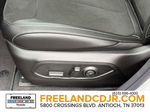 New 2025 Jeep Grand Cherokee Altitude w/ Trailer Tow Package image 22