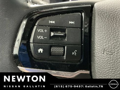 Used 2025 Honda Odyssey EX-L image 27