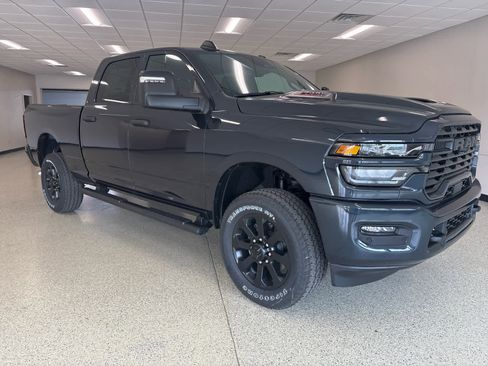 New 2026 RAM 2500 Tradesman AWD/4WD image 3