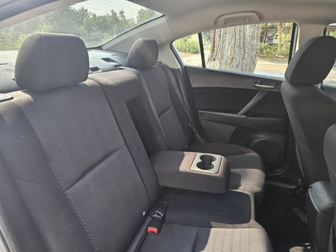 Used 2010 MAZDA MAZDA3 i Touring FWD image 35