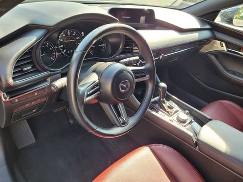 Used 2022 MAZDA MAZDA3 s image 6