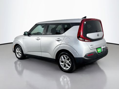 Used 2020 Kia Soul S FWD image 7