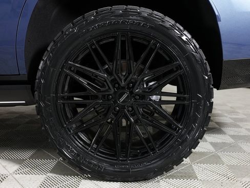 Used 2026 Cadillac Escalade Platinum Sport w/ LPO, Floor Liner Package image 54