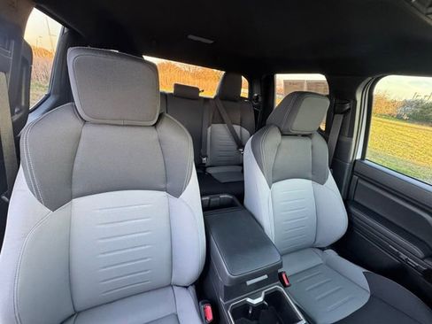 Used 2026 Toyota Tacoma TRD Sport image 31