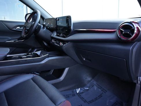 Used 2026 Chevrolet Equinox RS w/ Safety and Technology Package image 22