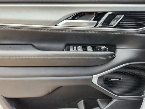 New 2026 Jeep Grand Wagoneer 4WD image 31
