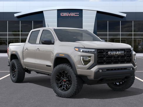 New 2026 GMC Canyon Elevation w/ Convenience Package RWD image 7