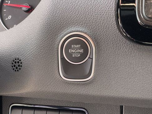 New 2025 Mercedes-Benz Sprinter 2500 image 29