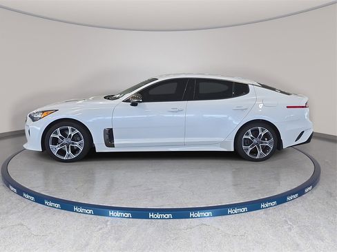 Used 2020 Kia Stinger GT-Line image 9