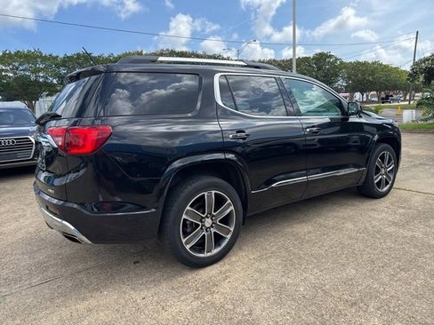Used 2018 GMC Acadia Denali w/ Technology Package image 5