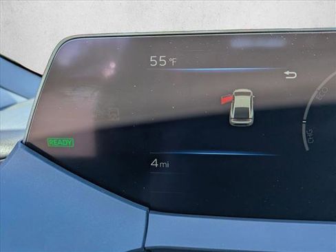 New 2026 Toyota Prius XLE image 10