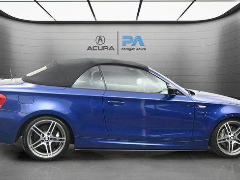 Used 2013 BMW 135is Convertible image 25