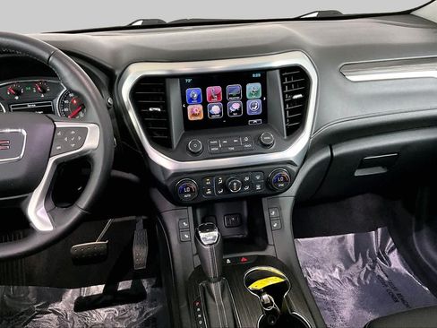 Used 2017 GMC Acadia SLT AWD/4WD image 7