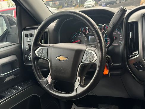 Used 2018 Chevrolet Silverado 1500 LT w/ All Star Edition AWD/4WD image 17