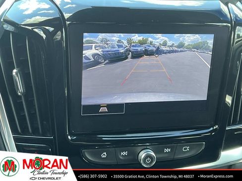 Certified 2023 Chevrolet Traverse LT FWD image 22