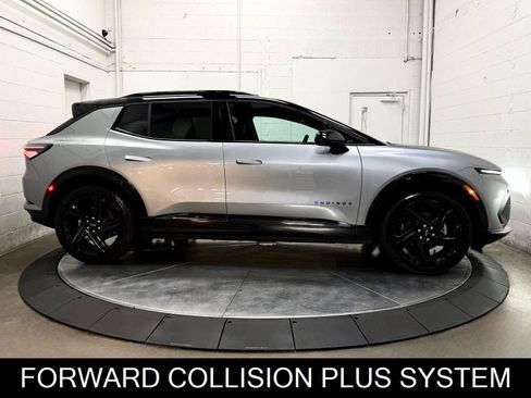 Used 2026 Chevrolet Equinox EV RS w/ Convenience Package II AWD/4WD image 11