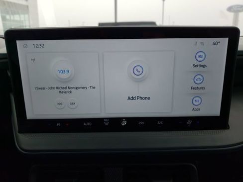 Used 2025 Ford Maverick XL w/ Equipment Group 102A image 22