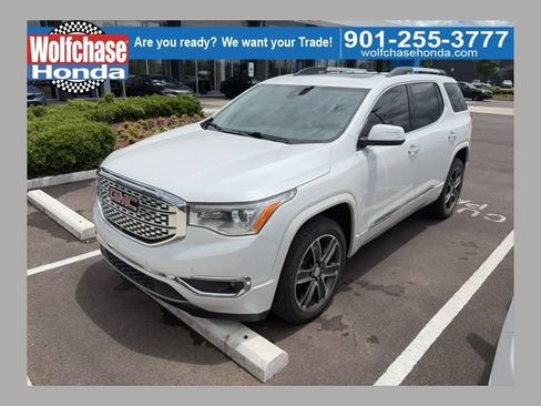 Used 2018 GMC Acadia Denali w/ Technology Package FWD image 1