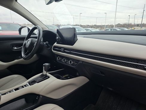 Used 2024 Honda HR-V EX-L image 20