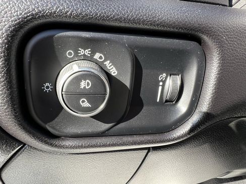 Used 2024 RAM 2500 Big Horn w/ Off Road Package image 33