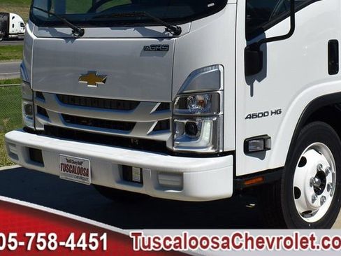 New 2025 Chevrolet Low Cab Forward image 24