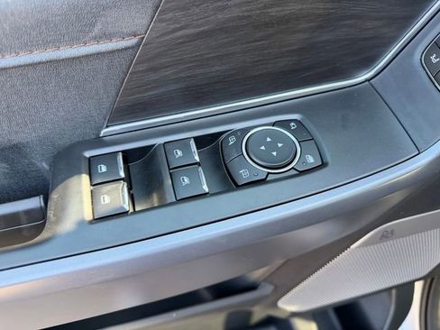New 2025 Ford F150 Lightning Lariat image 22
