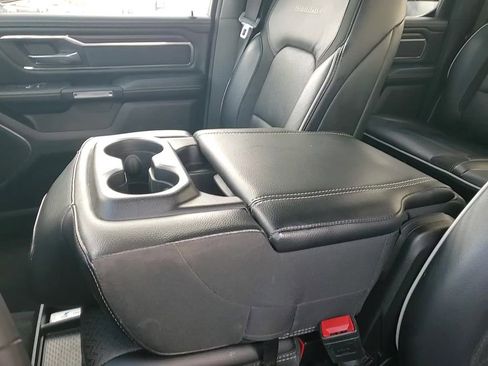 Used 2025 RAM 1500 Laramie AWD/4WD image 18