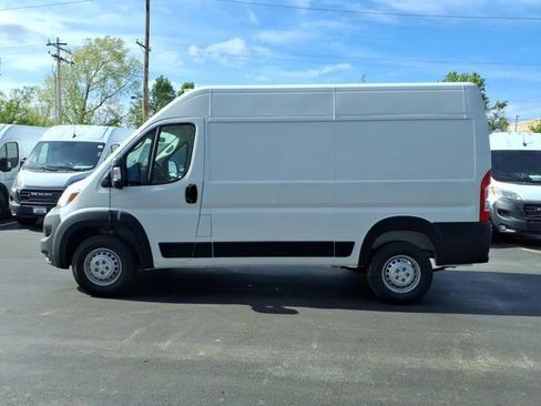 New 2026 RAM ProMaster 2500 FWD image 3