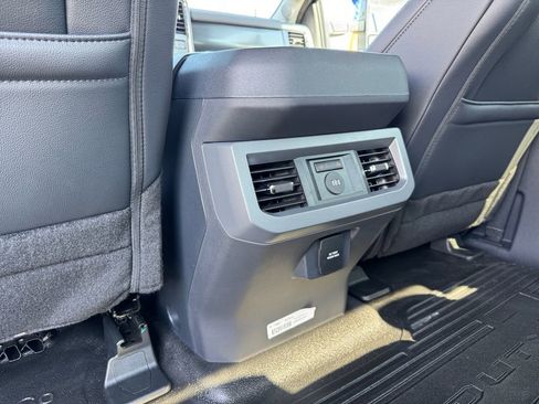 New 2026 Ford F350 Lariat w/ Black Appearance Package image 19