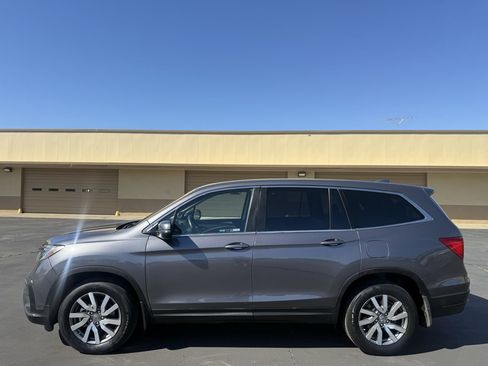 Used 2020 Honda Pilot EX-L image 4