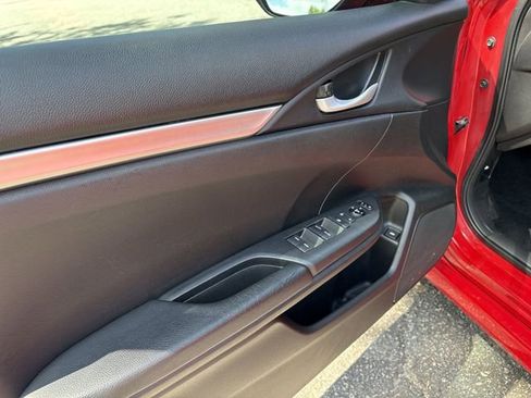 Used 2020 Honda Civic Sport image 13