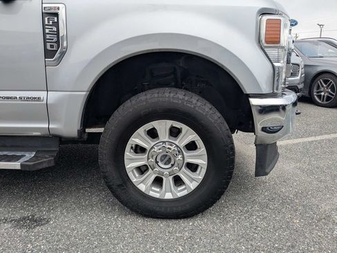 Used 2022 Ford F250 XL w/ STX Appearance Package AWD/4WD image 11