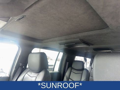 Used 2016 Cadillac Escalade ESV Platinum image 12