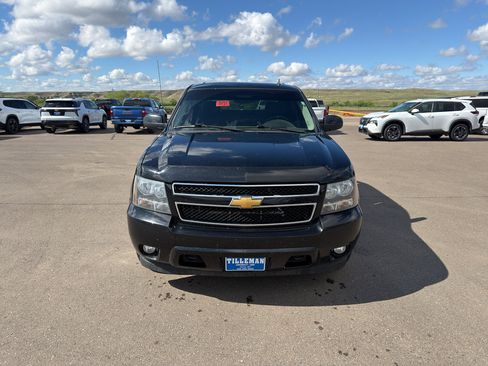 Used 2013 Chevrolet Avalanche LT AWD/4WD image 6