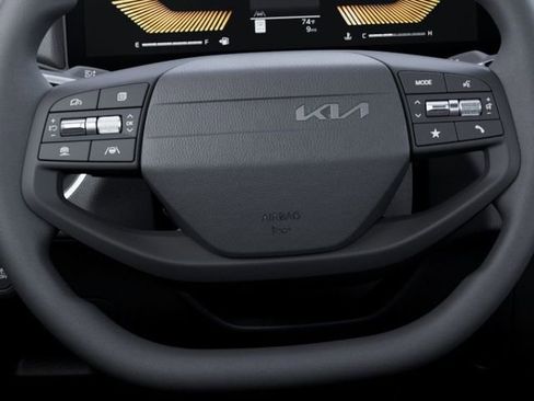 New 2026 Kia K4 FWD image 22