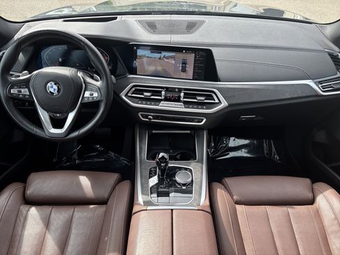 Used 2022 BMW X5 xDrive40i AWD/4WD image 17