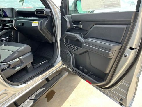 New 2026 Toyota Tacoma SR AWD/4WD image 21