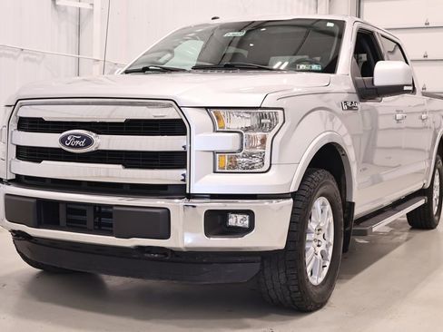 Used 2016 Ford F150 Lariat w/ Equipment Group 501A Mid AWD/4WD image 5