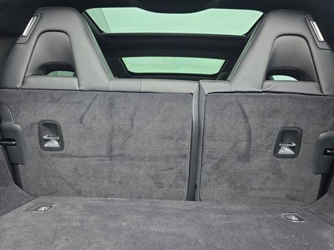 Used 2020 Porsche Panamera 4 image 21