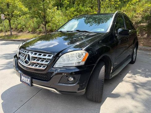 Used 2011 Mercedes-Benz ML 350 4MATIC image 3