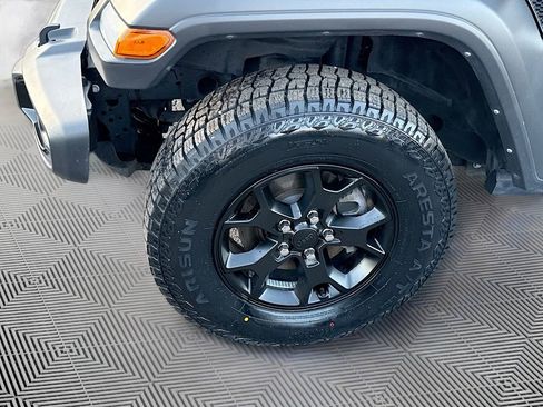 Used 2021 Jeep Wrangler Unlimited Sport AWD/4WD image 33