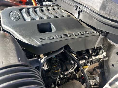 Used 2021 Ford F150 Platinum w/ FX4 Off-Road Package image 47