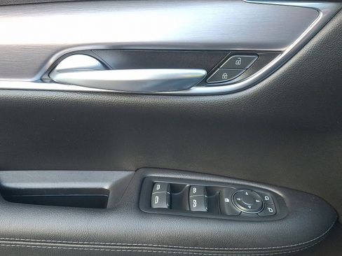 Certified 2023 Cadillac XT5 Luxury image 15