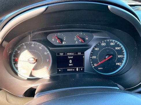 Used 2023 Chevrolet Malibu LT image 13