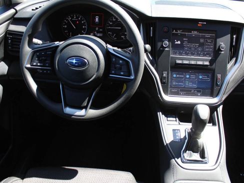 Used 2025 Subaru Outback image 14