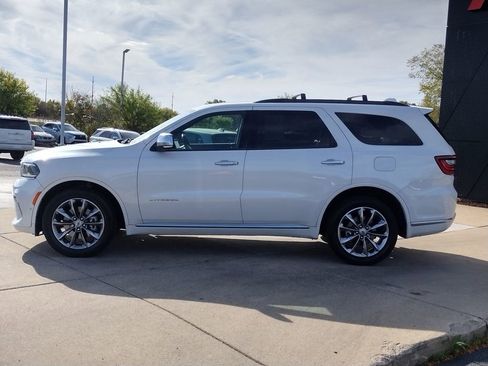 Used 2021 Dodge Durango Citadel w/ Premium Entertainment Group image 23