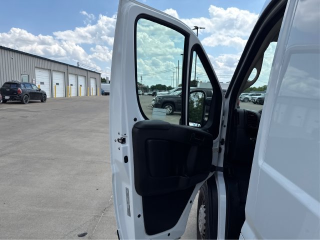 Used 2025 RAM ProMaster 3500 w/ Convenience Group FWD image 20