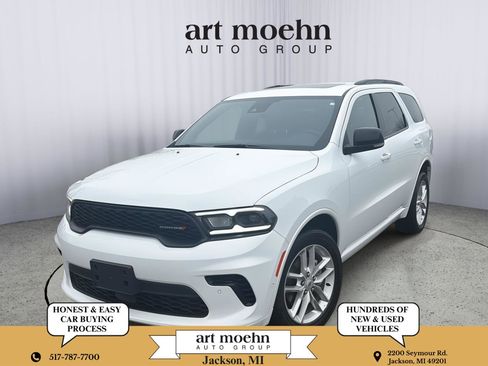 Used 2025 Dodge Durango GT image 1