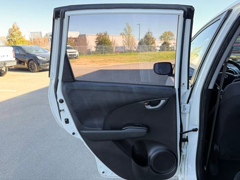 Used 2010 Honda Fit Sport image 14