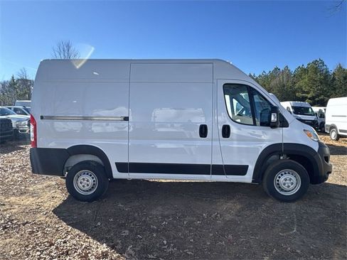 New 2026 RAM ProMaster 2500 w/ Convenience Group image 14
